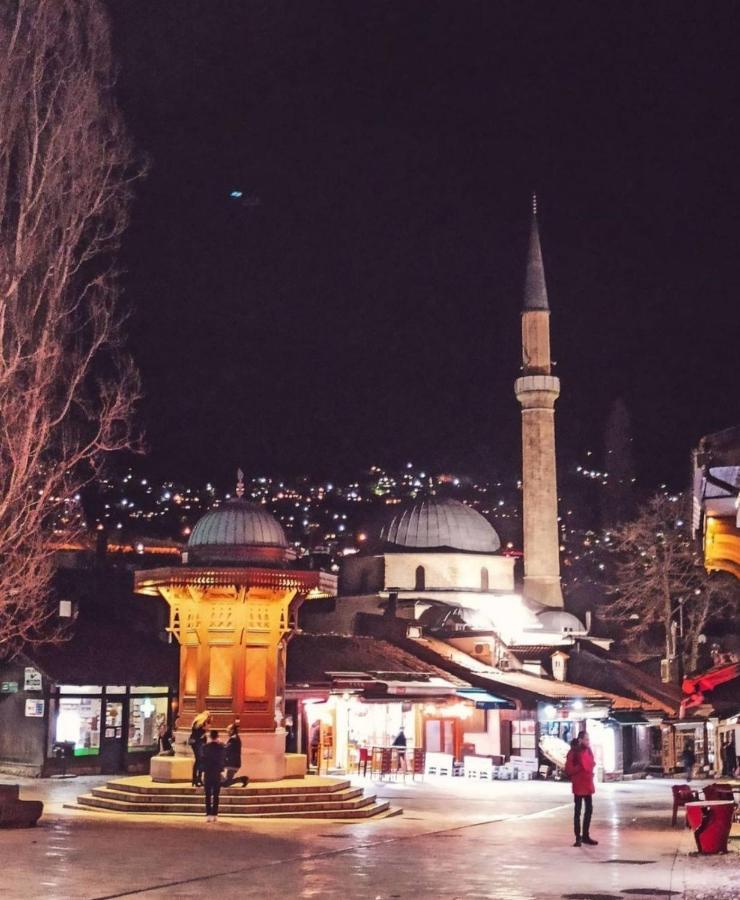 Old Town'S Nest Appartement Sarajevo Buitenkant foto